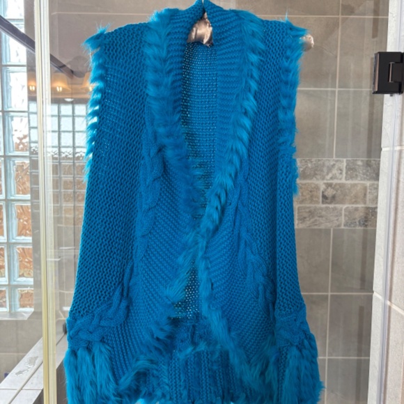 Lilly Pulitzer Torini Bright Blue Cardigan Sweater Vest - Picture 2 of 6